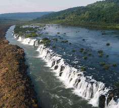 Уникальные боковые водопады