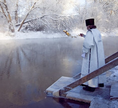 Богоявленская и Крещенская вода