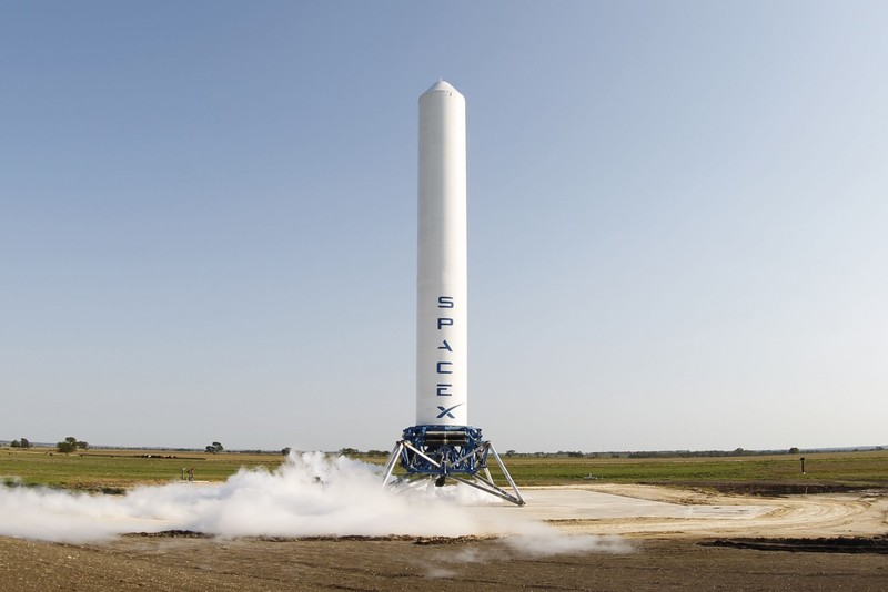 История SpaceX