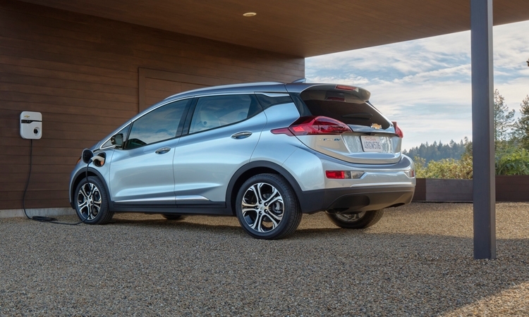 Дебют народного электромобиля Chevrolet 2017 Bolt EV