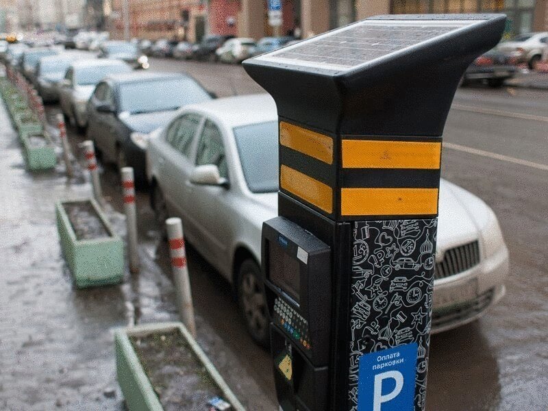  В Ставрополе установлены паркоматы на солнечных батареях