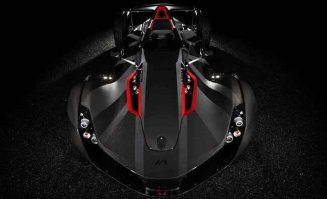 Спорткар BAC Mono оснастили колесными арками из графена