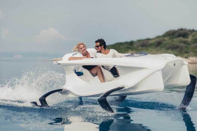 Электрический метеор Quadrofoil разгоняется до 40 км/ч