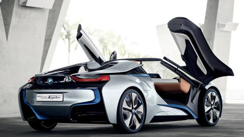 BMW i8 Spyder выйдет в 2018 году