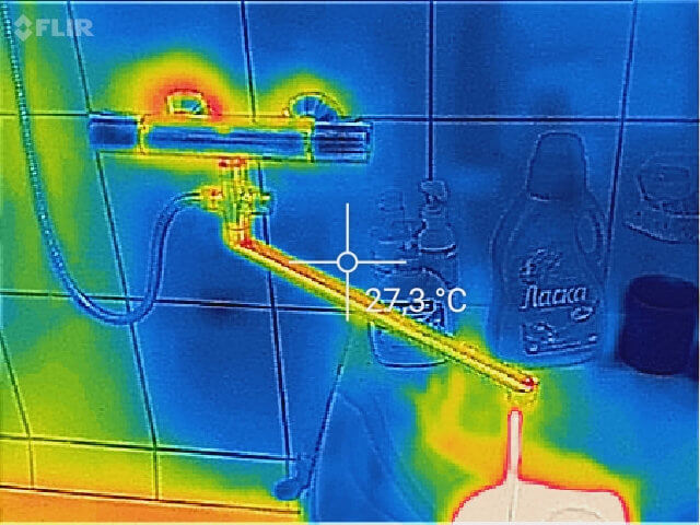 Тепловизор для смартфона FLIR ONE