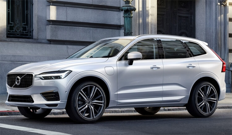 Новый кроссовер Volvo XC60 дебютировал с гибридной силовой установкой