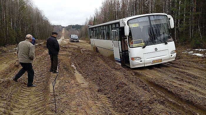 Дорога в будущее. Почему весной размывает асфальт и как этого избежать