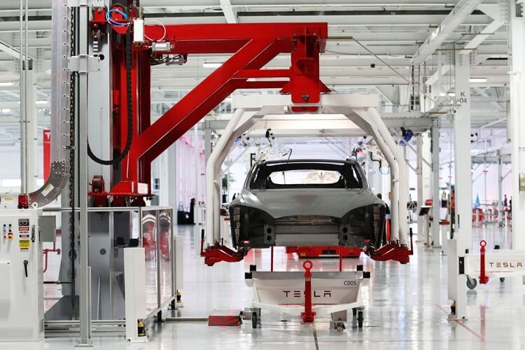 Tesla: производство Model 3 стартует в июле