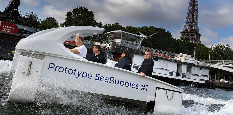 На Сене испытали бесшумный электрический метеор SeaBubbles 