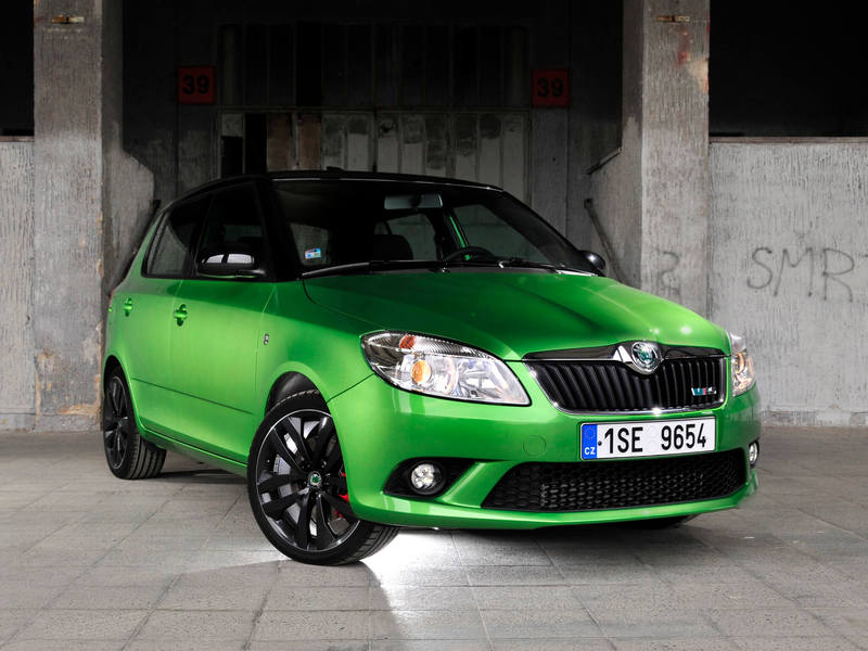 Skoda возродит хот-хэтч Fabia RS в виде гибрида