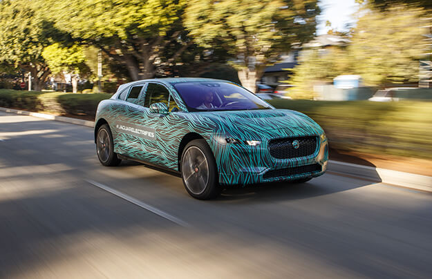 Jaguar оценил свой электрический кроссовер