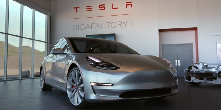 Tesla провалила собственный план по поставкам электромобилей Model 3