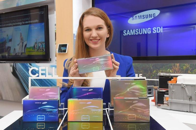 Samsung презентовал новые батареи, которые позволят за 20 минут зарядить электрокар на 600 км дороги