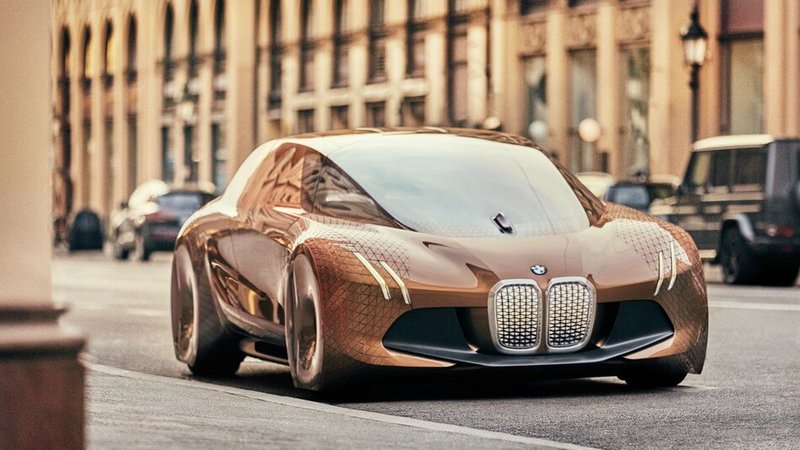 Электромобиль BMW iNext получит 700 км запаса хода 