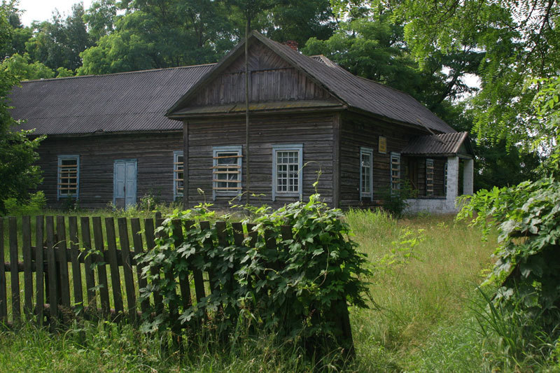 Парк арт-скамеек в деревне. Спасаем деревню!