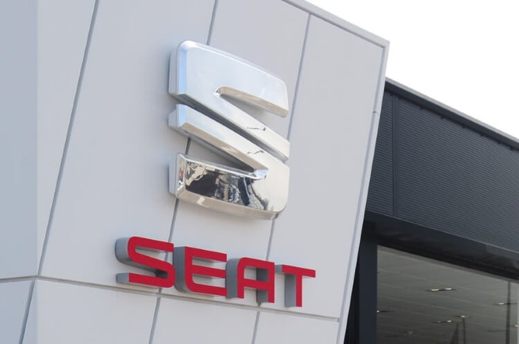  Seat начнет выпускать электромобили в 2020 году