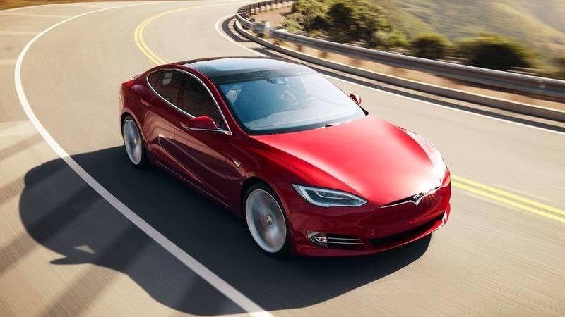 Статистика использования аккумуляторов Tesla показала их необычную живучесть