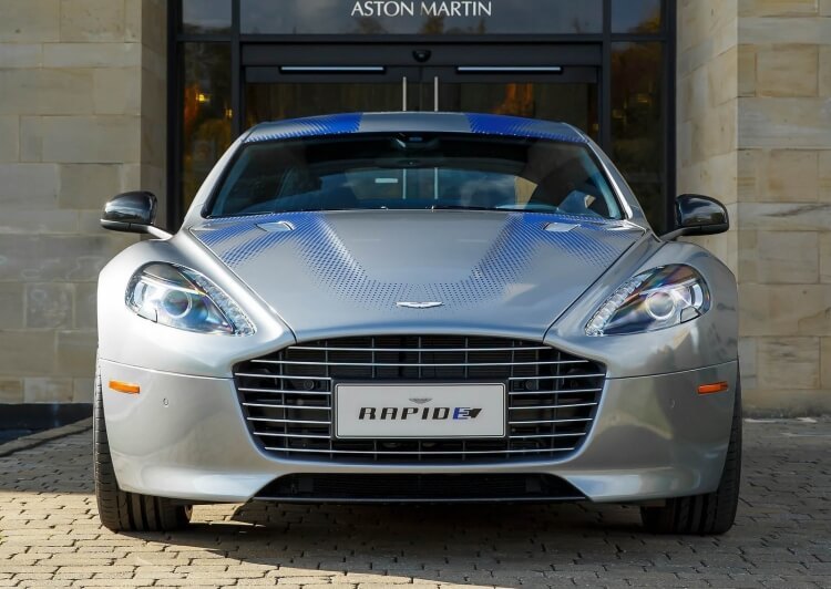 Первые подробности о готовящемся электромобиле Aston Martin