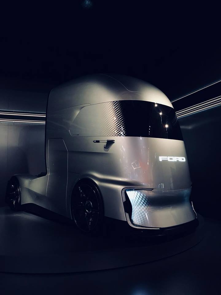 Ford представил конкурента Tesla Semi