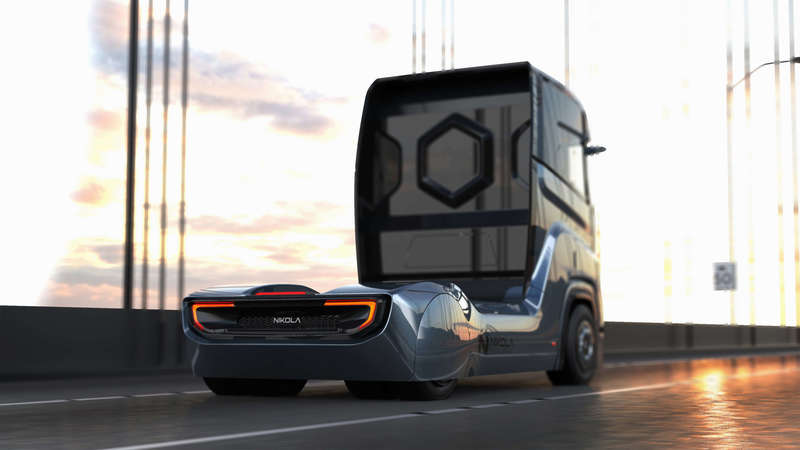 Nikola Motor представил беспилотный тягач с водородным двигателем