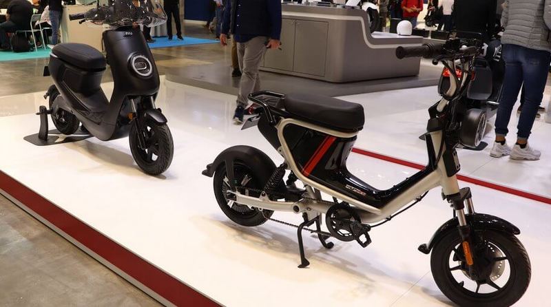 Мини-электроскутер UM и другие новинки NIU на EICMA 2018