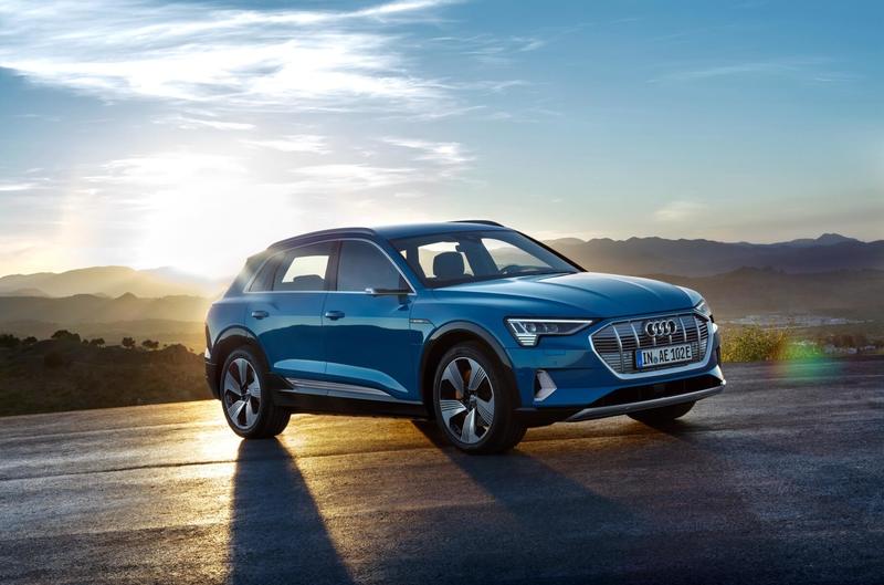 Audi показала первое изображение электрического Q2 L e-tron