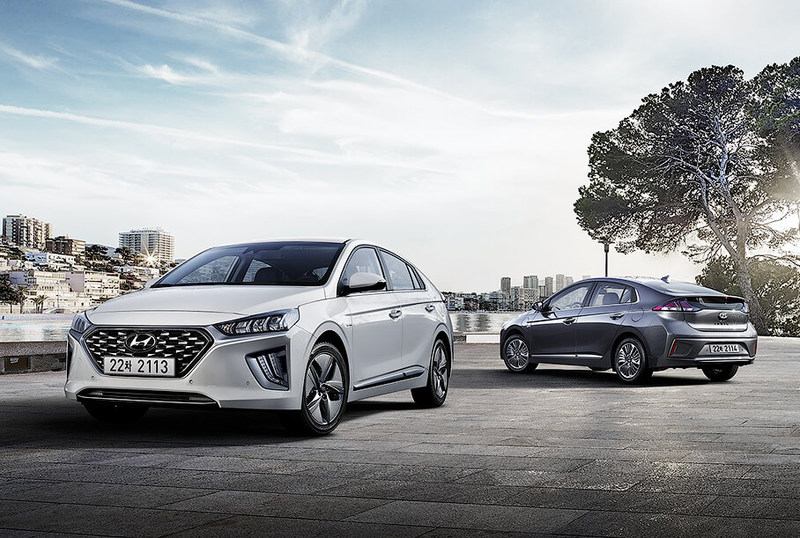 Компания Hyundai улучшила гибрид Ioniq