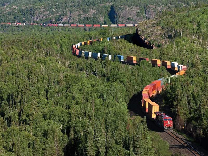 Локомотивы: что мы знаем о самоходном рельсовом экипаже