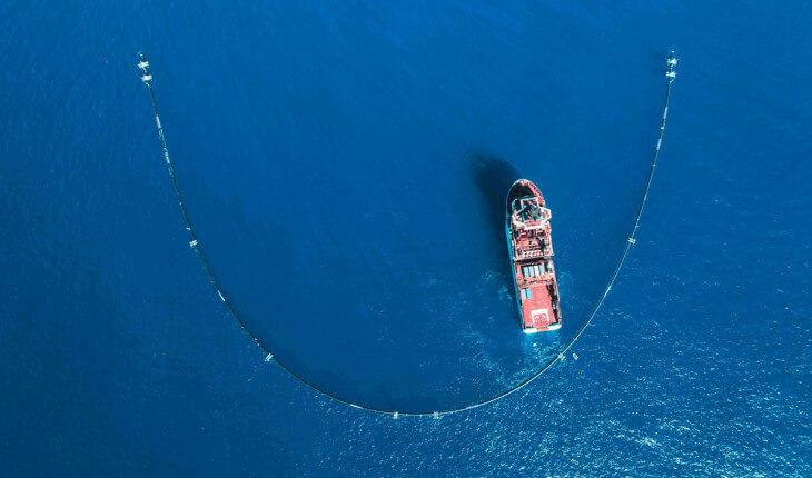 Барьер-мусоросборник «The Ocean Cleanup» возвращается в океан после модернизации