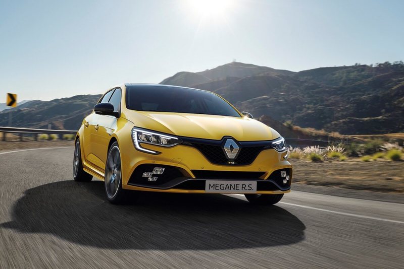 Renault модернизирует Megane