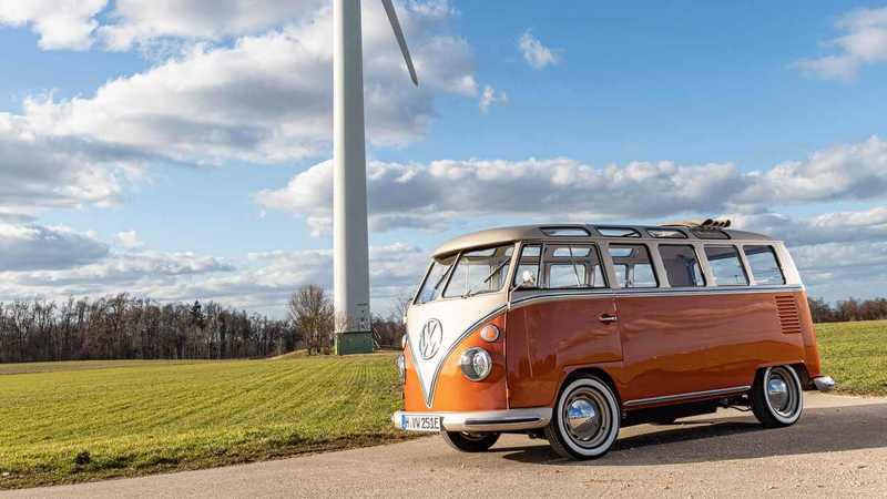 VW Combi станет электрическим e-Bulli