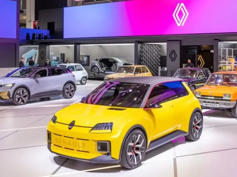 Renault перейдет на электромобили в Европе к 2030 году